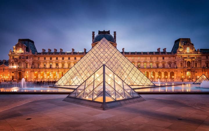 Loud Louvre robbery: 38-year-old woman officially charged, another suspect released