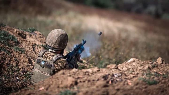 На фронті за добу відбулося 168 зіткнень: ворог тисне на Покровському та Олександрівському напрямках