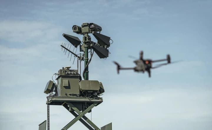 Польща хоче створити власну стіну з дронів для протидії російській загрозі