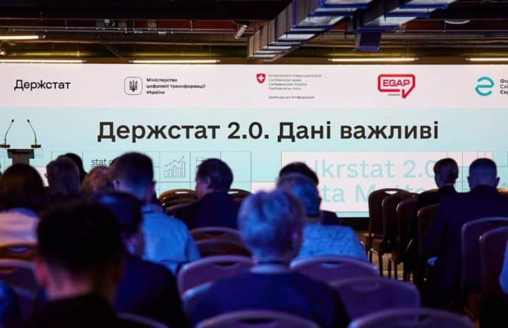 Госстат запустил новый цифровой портал с ИИ-ассистентом StatGPT для быстрого поиска данных