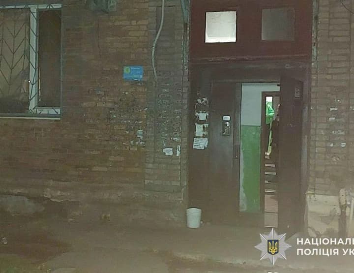 У житловому будинку Кривого Рога стався вибух бойової гранати: одна людина загинула 