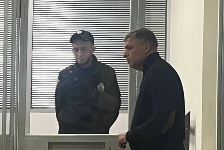 Обрання запобіжного заходу раднику ексміністра енергетики Миронюку: суд переніс розгляд справи на середу