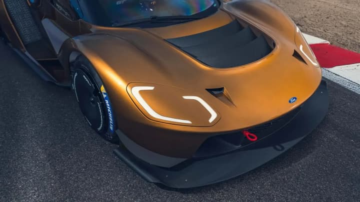 Ford Racing готовится представить новый серийный автомобиль: что известно