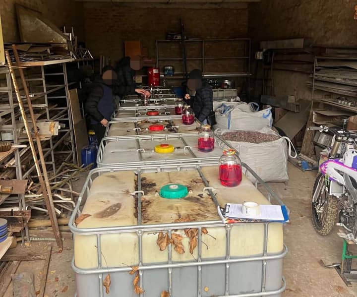 Незаконно сбывали горючее для ВСУ на 28 млн гривен: ГБР разоблачило преступную схему в пяти областях