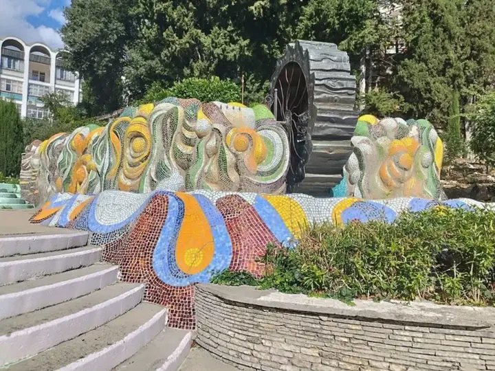 Окупанти у Криму знесли унікальний мозаїчний комплекс на території колишнього санаторію "Місхор"