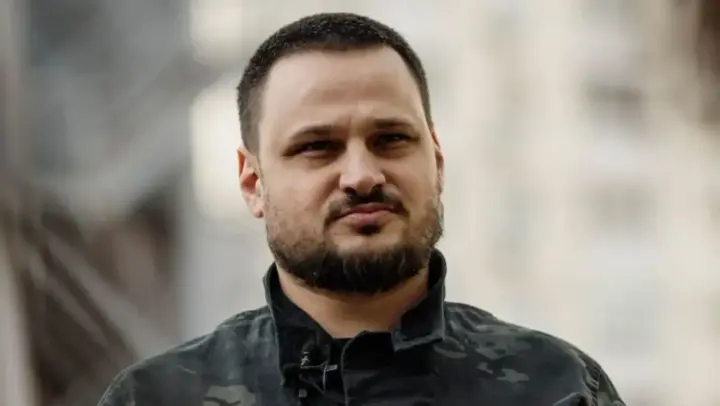 Як пішоходам і водіям діяти в темряві на дорогах під час відключень світла: Олексій Білошицький дав поради