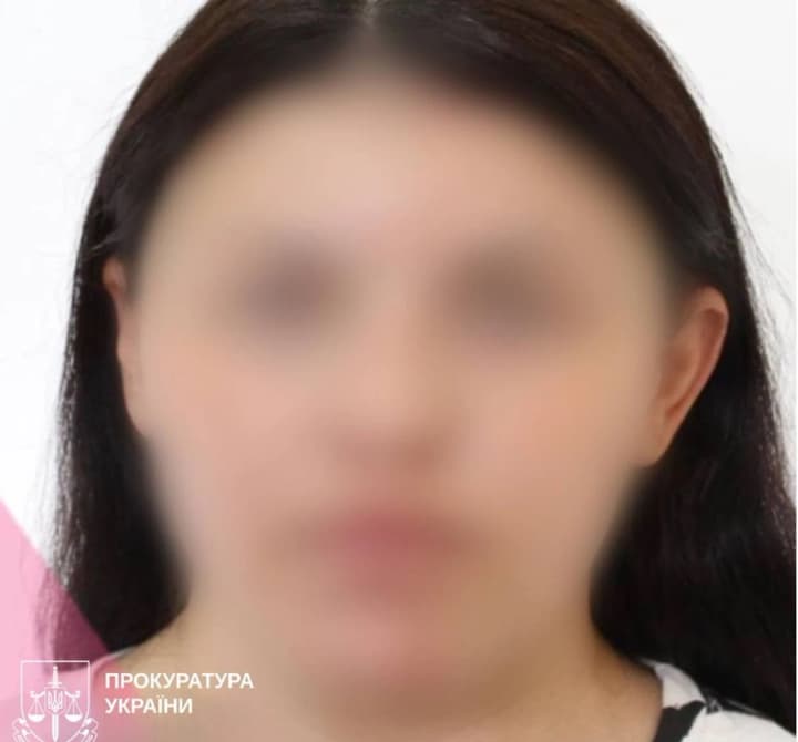 Patrolled at a school assembly: a traitorous policewoman was convicted for working for the occupiers during the capture of Kupyansk