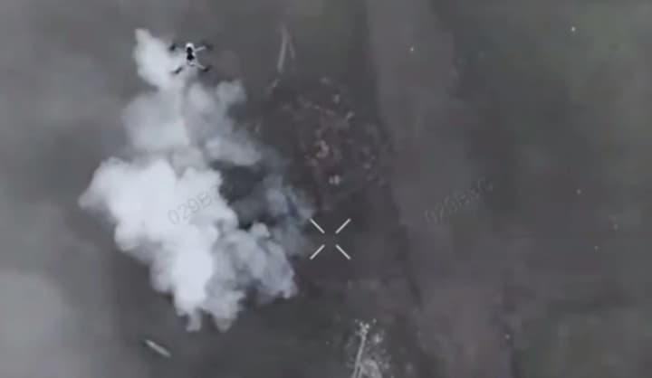 Окупанти хотіли скористатись туманом і задіяли два десятки бронетехніки: на Олександрівському напрямку українські воїни дали нищівну відповідь ворогу