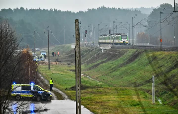 Sabotage on Polish railway on the way to aid Ukraine: Poland reports two incidents, one with explosives, suggests foreign intelligence services ordered it