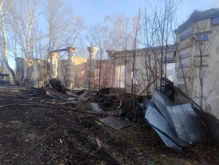 Russia destroyed the Khrushchev estate in Sumy region – a monument associated with Shevchenko