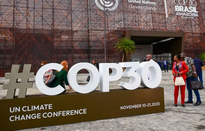 Президент Бразилии Лула да Силва оказывает давление на COP30 для ускорения климатических переговоров
