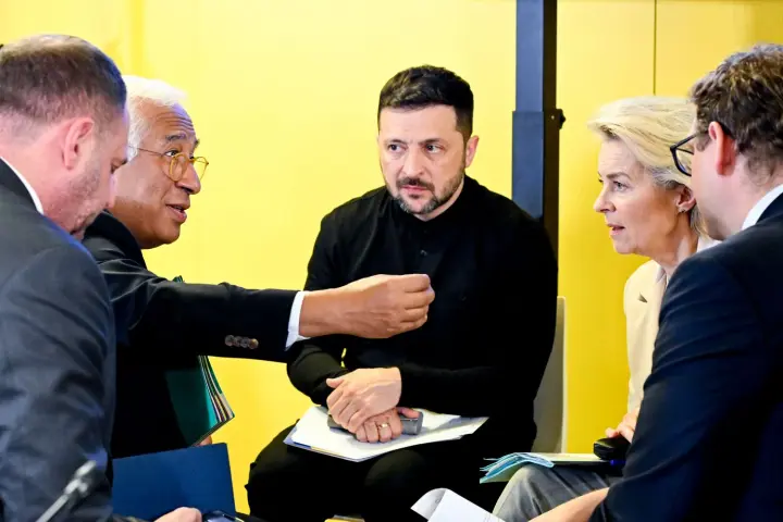 European Commission President to talk with Zelensky amid US peace plan emergence