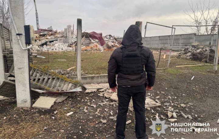 6 пострадавших, включая ребенка, и повреждения в 4 районах: показали последствия атаки рф на Киевскую область