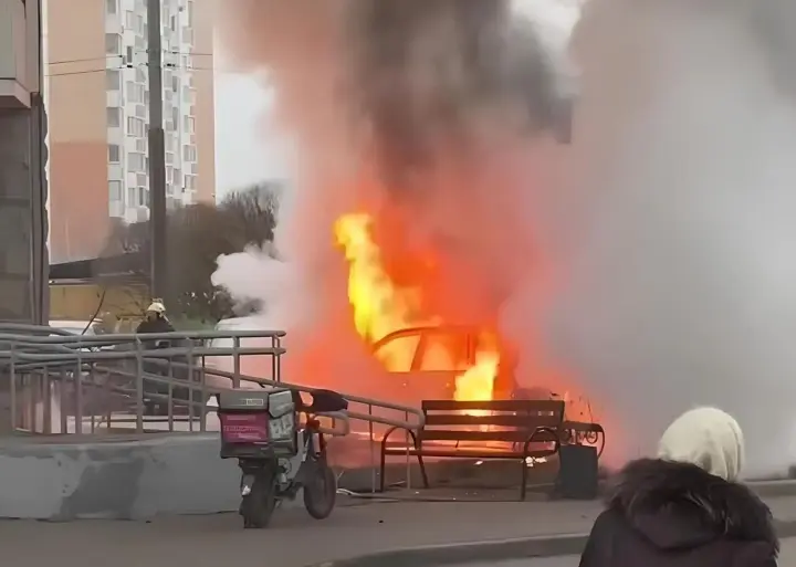 Авто розробника цілевказівників для ракет вибухнуло у москві: сам власник знаходиться у відрядженні