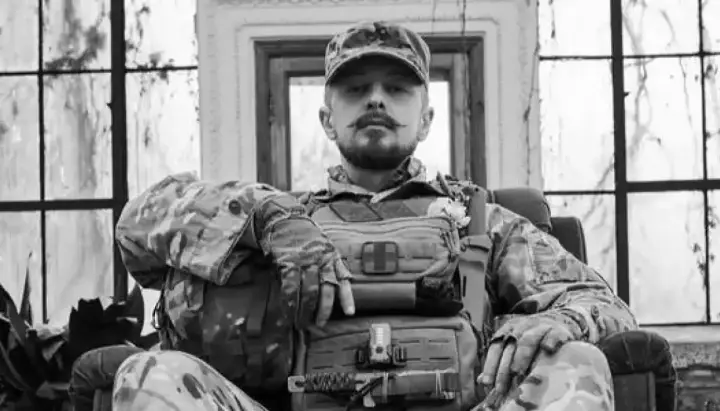 На фронті загинув ексрежисер шоу "Орел і Решка" Василь Хомко