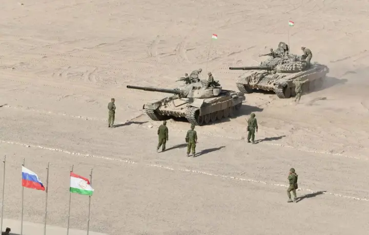 Таджикистан обговорює з росією спільне патрулювання афганського кордону