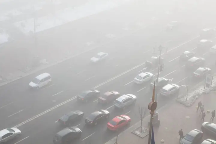 Visibility 200-500 meters: drivers warned of danger due to fog