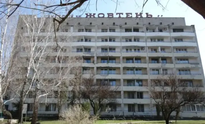 Clashes at the "Zhovten" sanatorium near Kyiv: what does businessman Kaufman have to do with it?