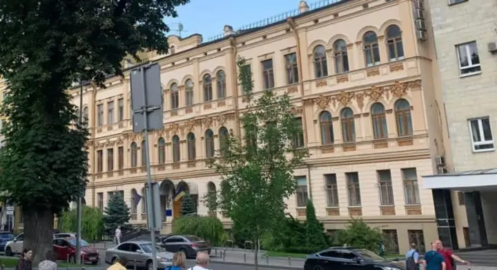 Минкульт присвоил статус критически важных ОО "Викимедиа Украина", "Слідство.Інфо" и Книжному магазину "Є"