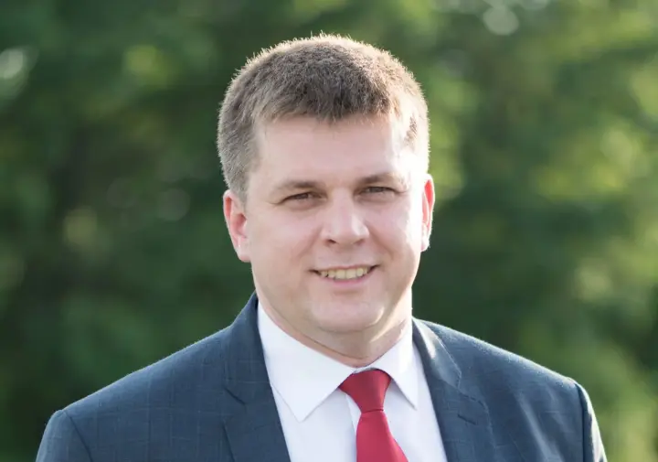 Распространял пророссийские нарративы и способствовал подрывной деятельности рф: депутату от "ОПЗЖ" из Харькова лесику сообщили о подозрении