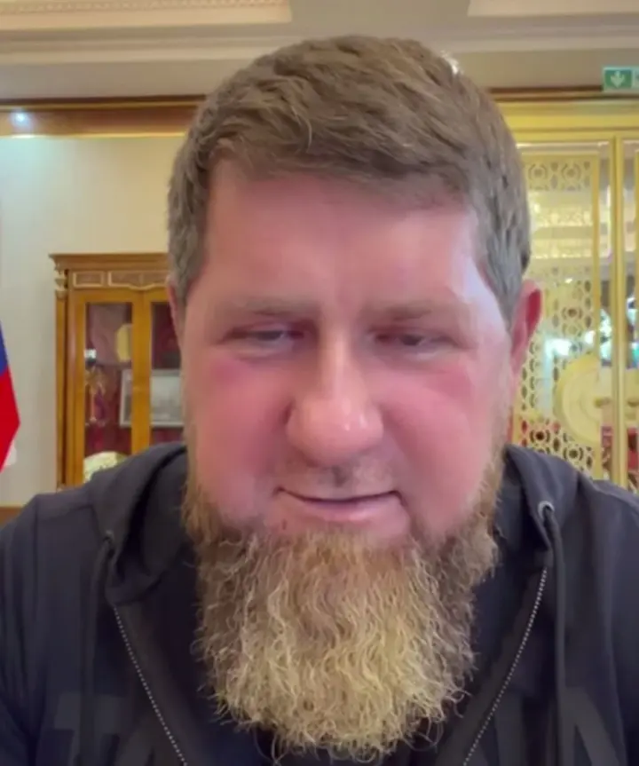 кадыров обещает "жесткий ответ" Украине после атаки дрона на грозный