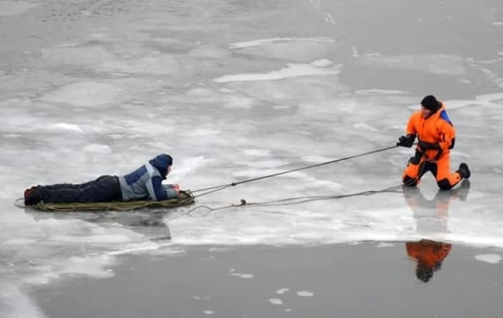 На реках Украины и водохранилищах ожидается усиление ледовых явлений: в ГСЧС напомнили о правилах безопасности