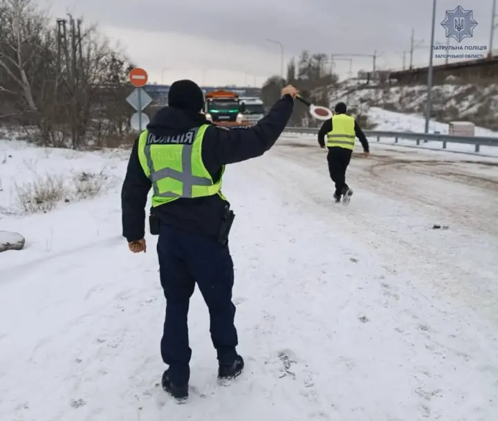 Southern Ukraine prepares for snowfalls, while some regions have already seen snow