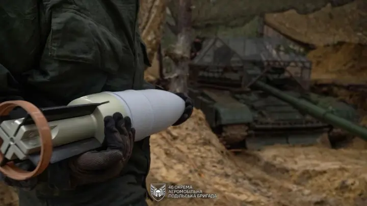 На фронте зафиксировано 103 боевых столкновения, враг активно действует на Покровском направлении