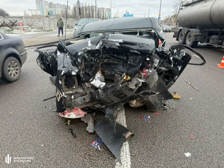 У Києві за участю військового сталася ДТП, у якій загинула мати двох дітей, розпочато розслідування - ДБР