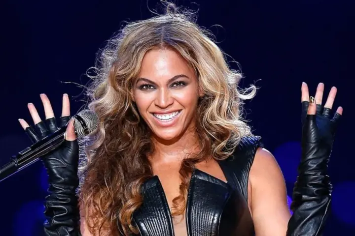 Бейонсе стала долларовой миллиардершей - Forbes