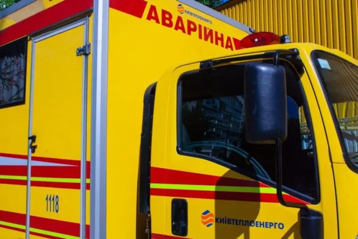 У житлових будинках двох мікрорайонів Києва призупинено постачання тепла: проводяться технологічні роботи