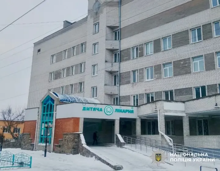 Mother and 4-year-old daughter in hospital: family poisoned by carbon monoxide near Kyiv