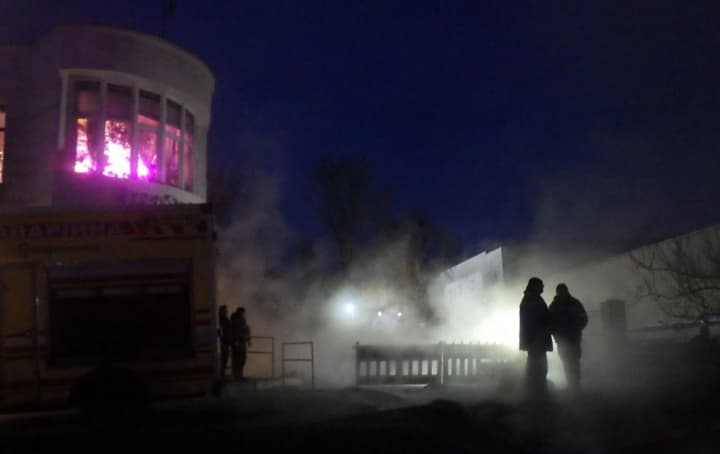 In Kyiv, a 16-year-old girl fell into a pit of boiling water: police opened criminal proceedings