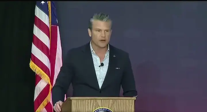 Министр войны Хегсет высмеял эффективность российских ПВО после операции в Венесуэле