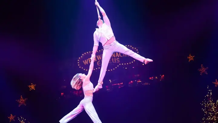 Ukrainian acrobats fell from a height during a show in Germany - media