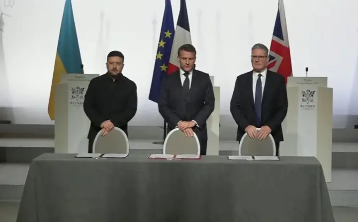 Zelenskyy, Starmer, and Macron signed a declaration of intent regarding the future deployment of multinational forces in Ukraine