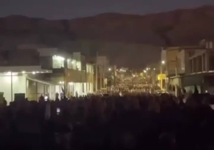 Protests in Iran: Abdanan city came under the control of protesters