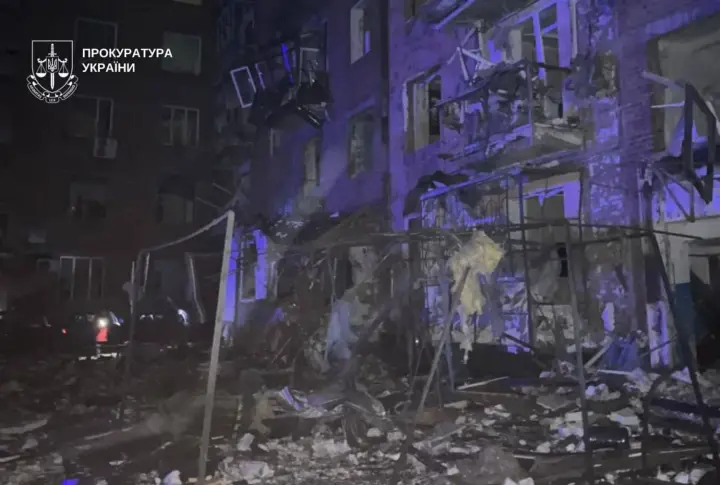 Число пострадавших от вражеской атаки на Кривой Рог возросло до 13