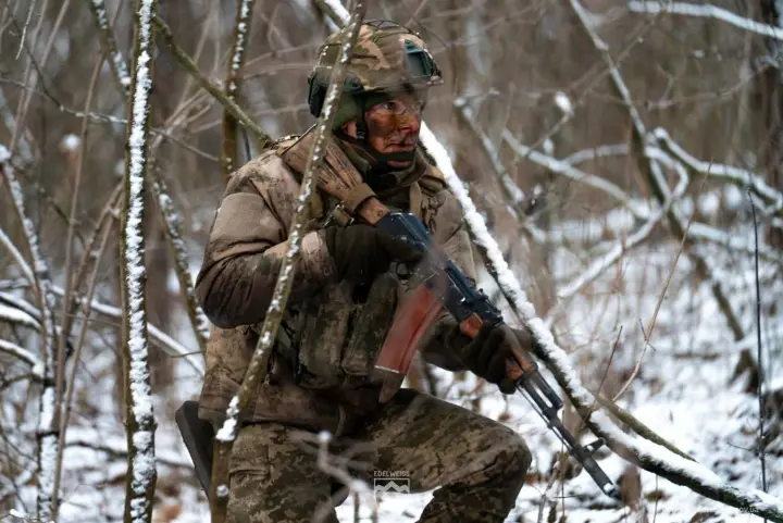 На фронте зафиксировано 68 боев, самые ожесточенные столкновения на Покровском направлении - Генштаб