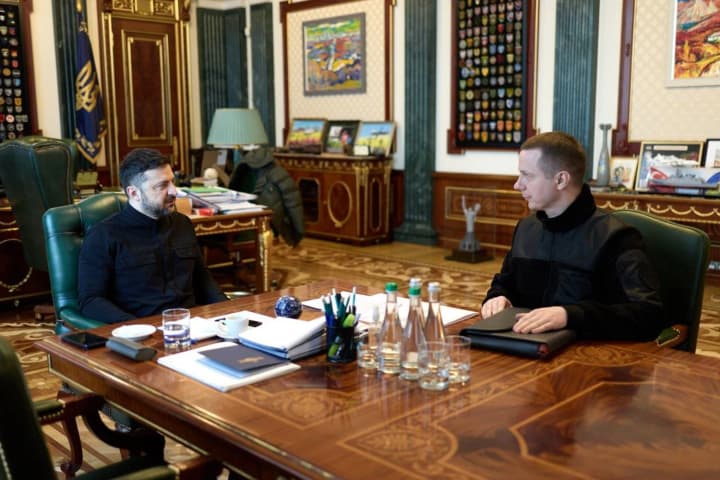 Зеленський доручив СЗР надати партнерам інформацію щодо розширення танкерного флоту рф