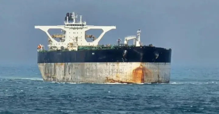 У Чорному морі невідомі дрони атакували три нафтові танкери - Reuters