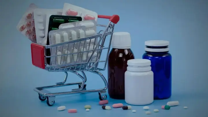 Кабмін посилює контроль над цінами на ліки: запроваджені щотижневі звіти та штрафи за порушення
