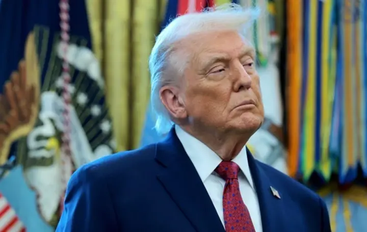 Trump threatens tariffs on countries that do not support his Greenland plans