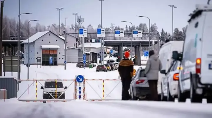 На кордоні з Польщею тимчасово зупинено оформлення вантажних автомобілів - ДПСУ