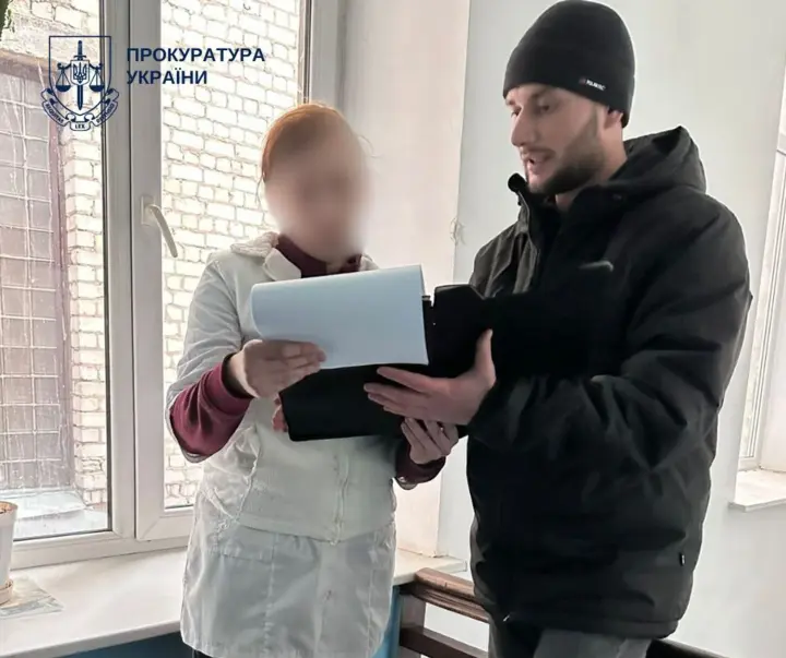 Врач получила подозрение из-за смерти 8-летней девочки с пневмонией в Киеве