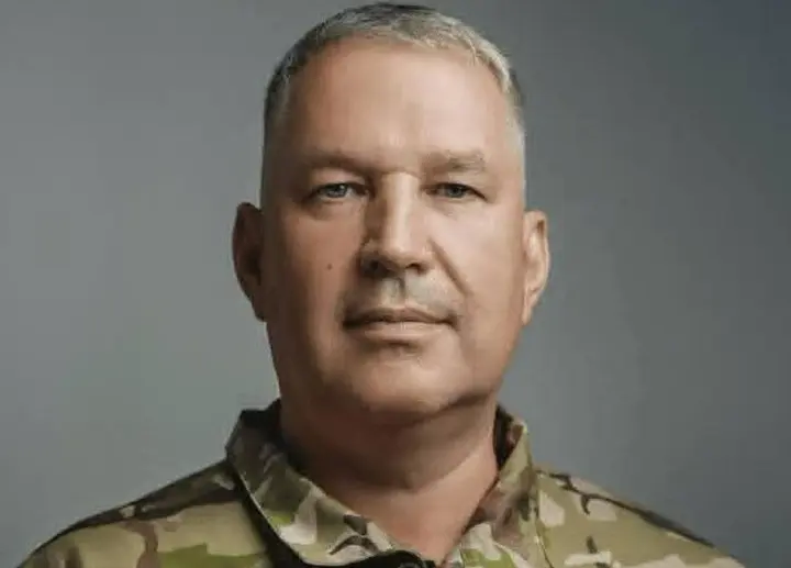 "Воював поруч на найбільш складних напрямках": Сирський оцінив призначення полковника Єлізарова заступником командувача Повітряних Сил