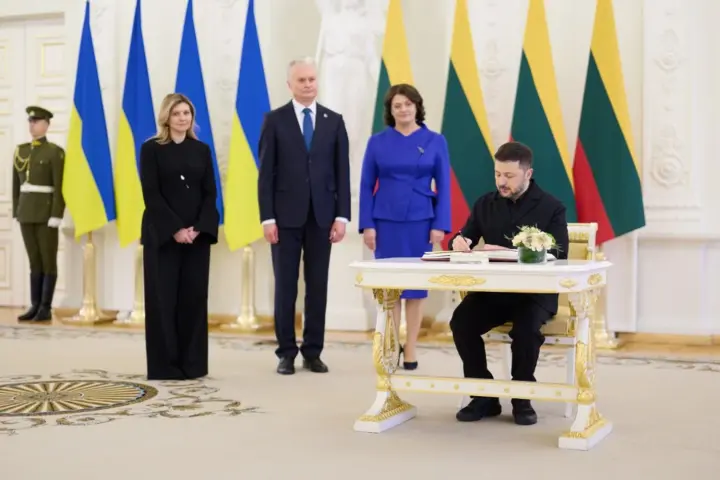 Document on bilateral security guarantees with the US is 100% ready - Zelenskyy