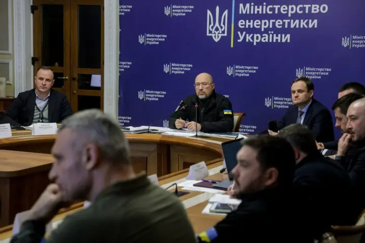 Як замістити генерацію пошкоджених ТЕЦ розподіленими джерелами? Шмигаль заявив про розробку конкретних кроків