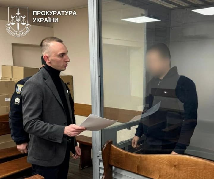 На Київщині чоловік ошукав людей на майже 800 тис. гривень, продаючи неіснуючі генератори та обладнання