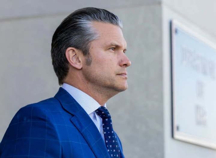 Міністр оборони США пропустить саміт НАТО: замість нього поїде прихильник виведення американських військ з Європи